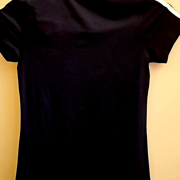 Girls Adidas dress - Picture 3 of 4